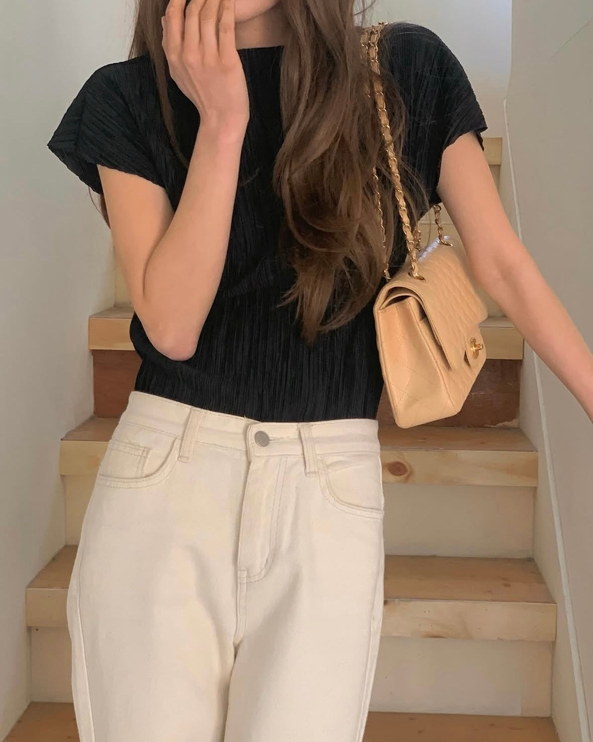 Minimal Plissé Tee
