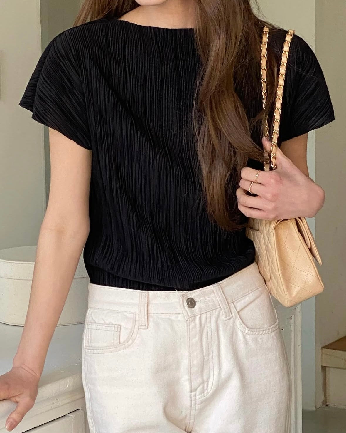 Minimal Plissé Tee