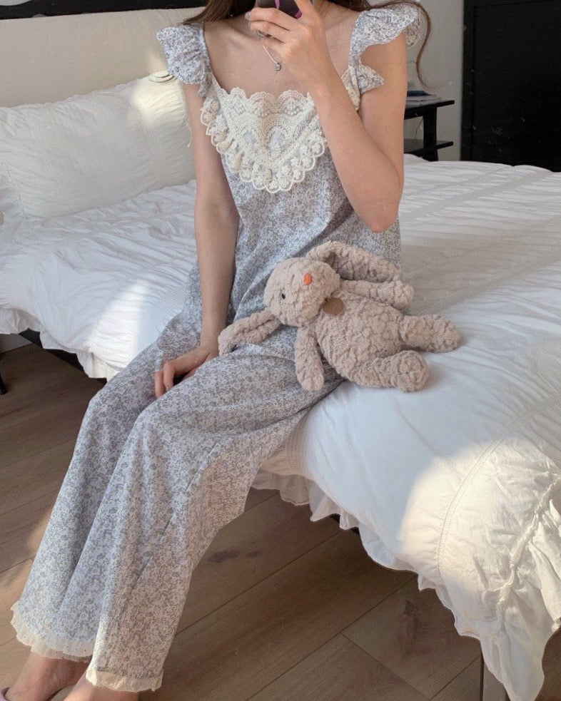Lavender Floral Lace Pajama Set