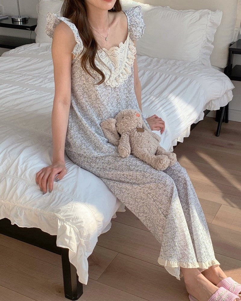 Lavender Floral Lace Pajama Set