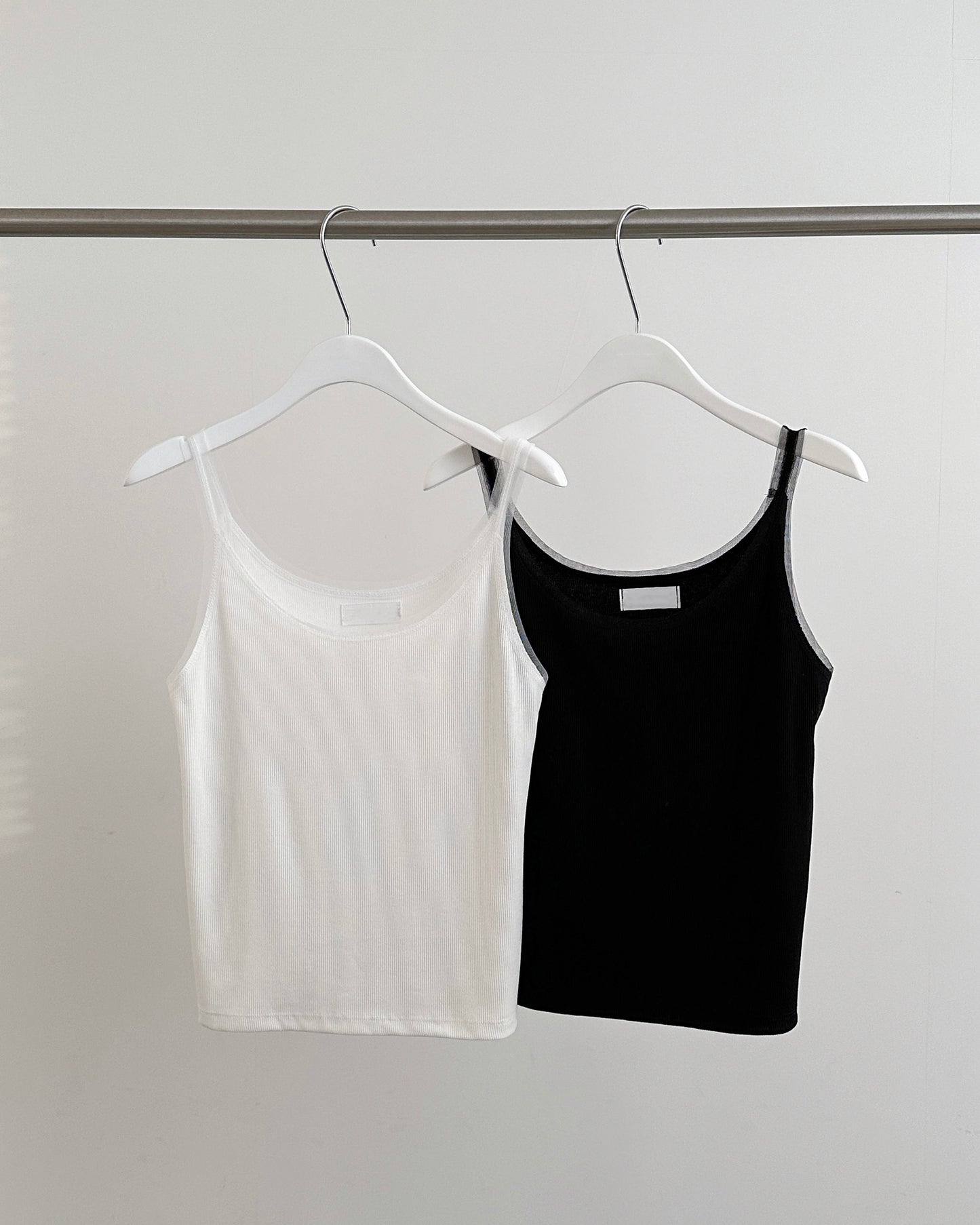 Mesh Overlay Ribbed Tank