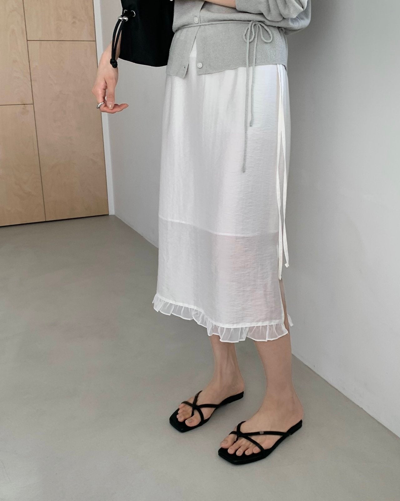 Ruffle Hem Waist Tie Midi Skirt