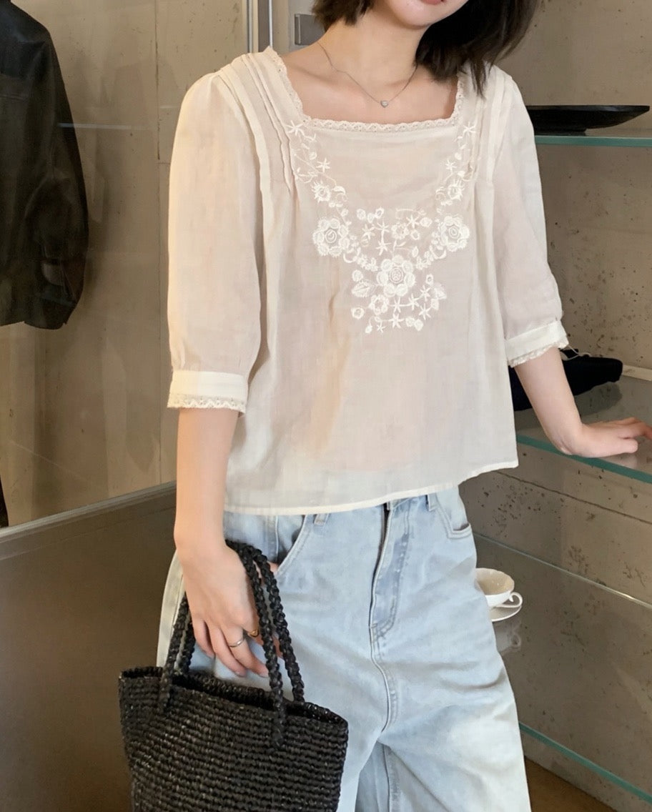 Floral Embroidered Lace Blouse