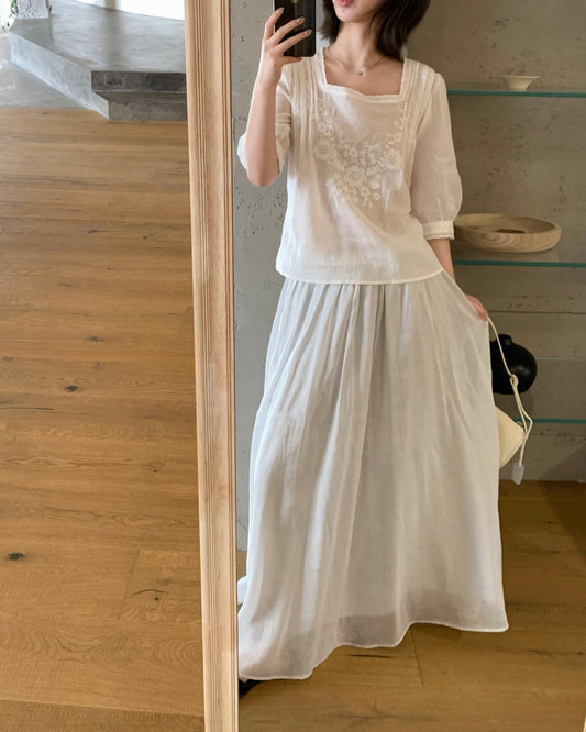 Floral Embroidered Lace Blouse