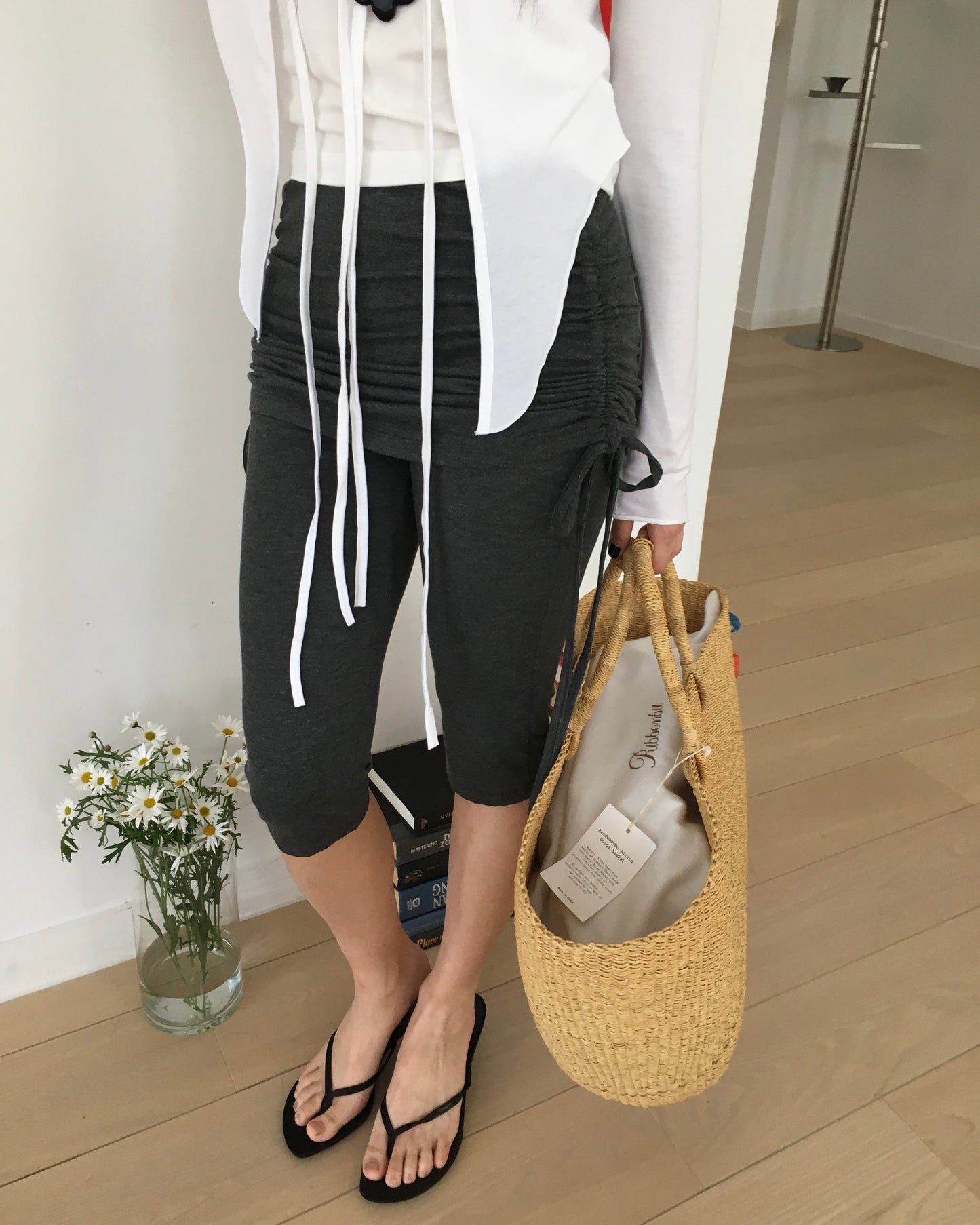 Side Tie Capri Leggings