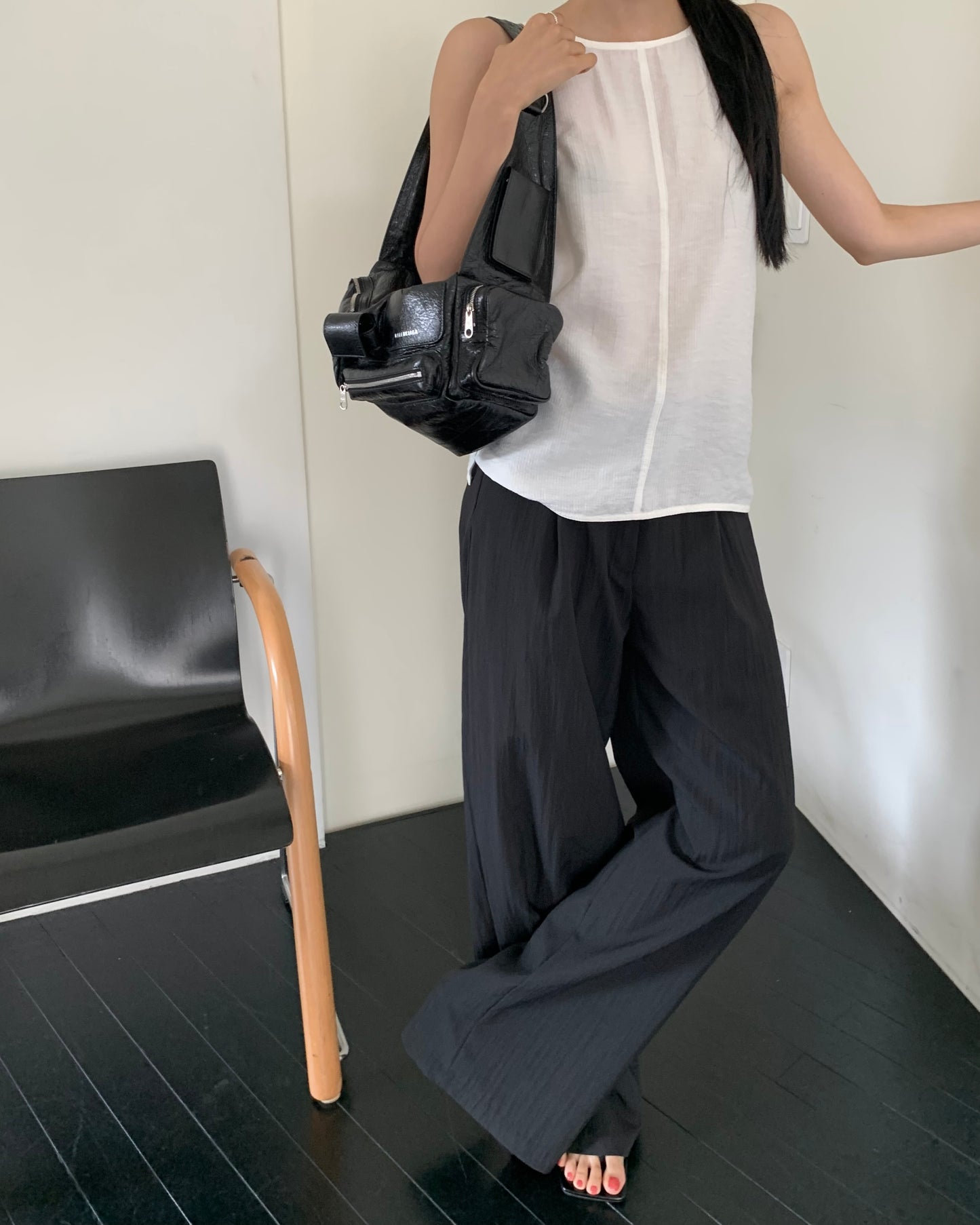 Relaxed Pleated Pants