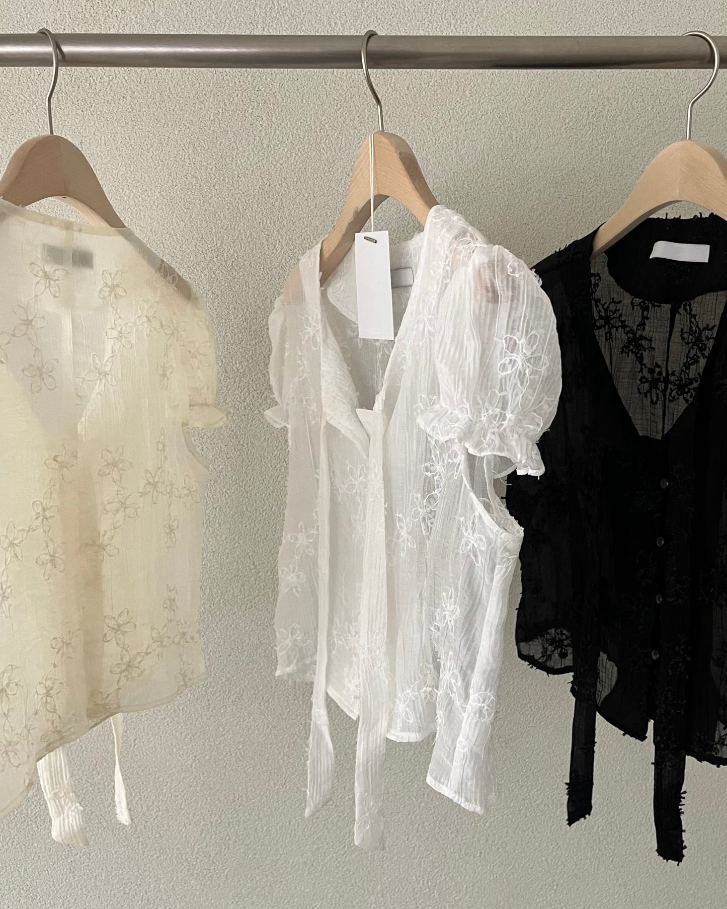 Embroidered Flower Puff Blouse