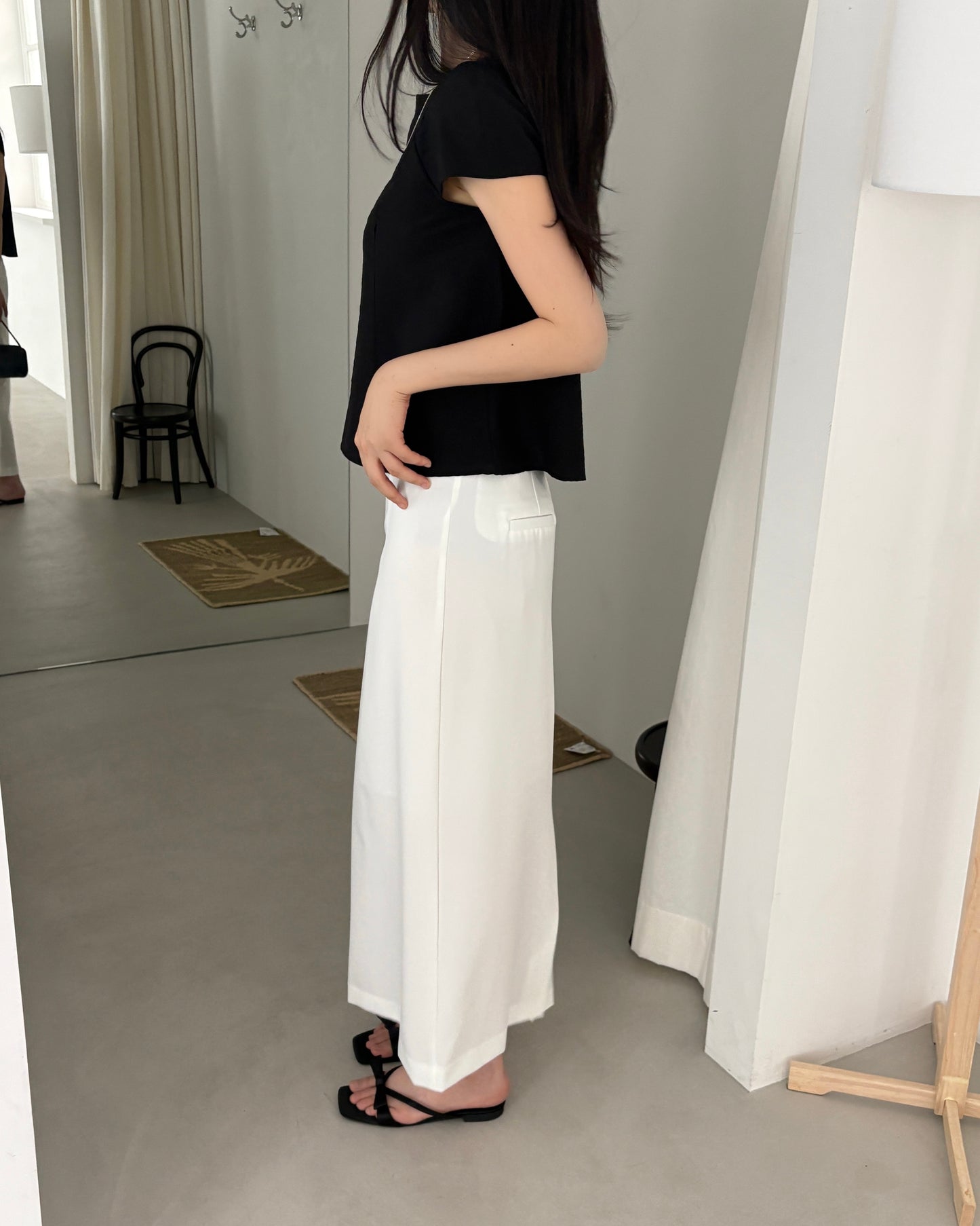 Boat Neck Flare Blouse