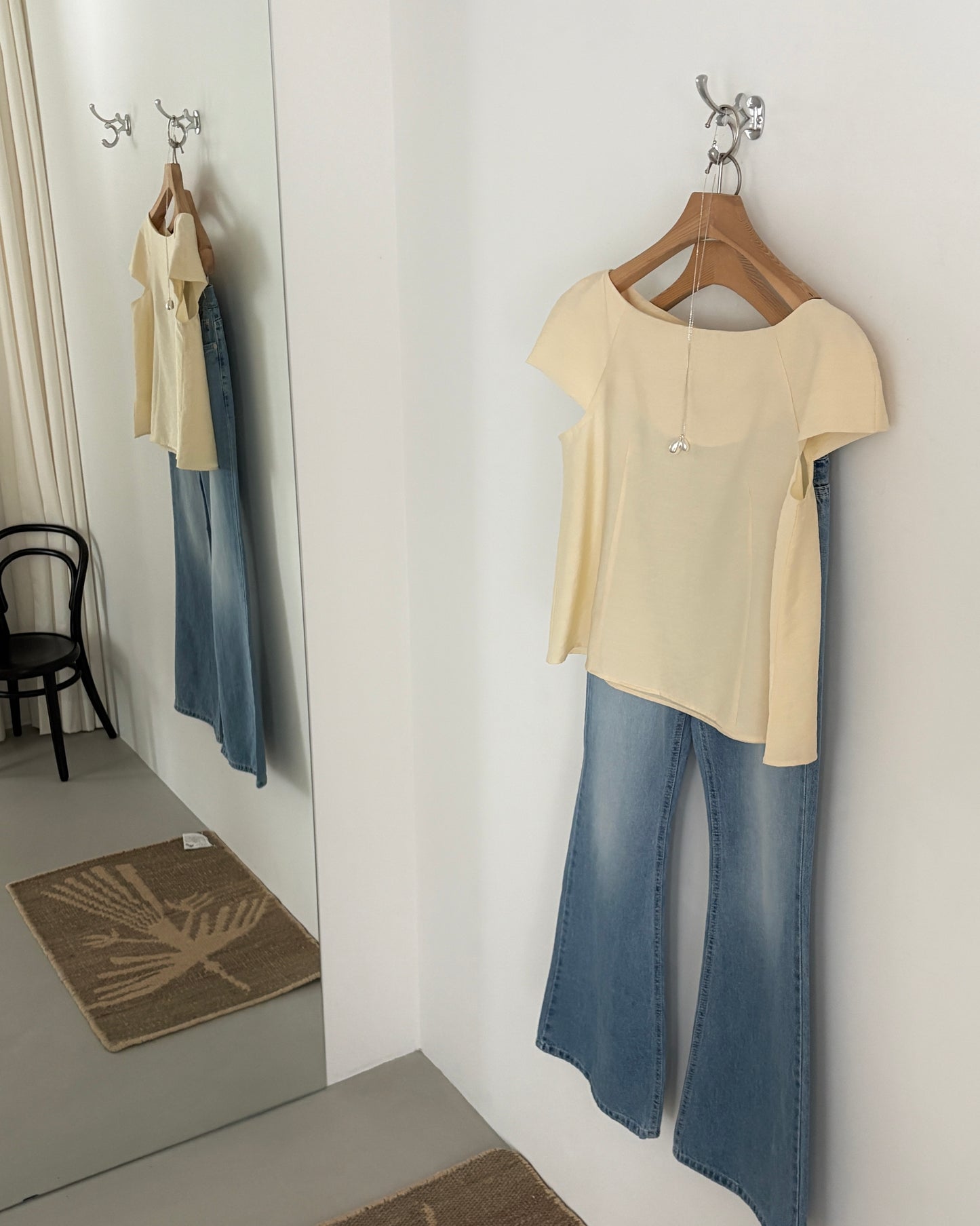 Boat Neck Flare Blouse