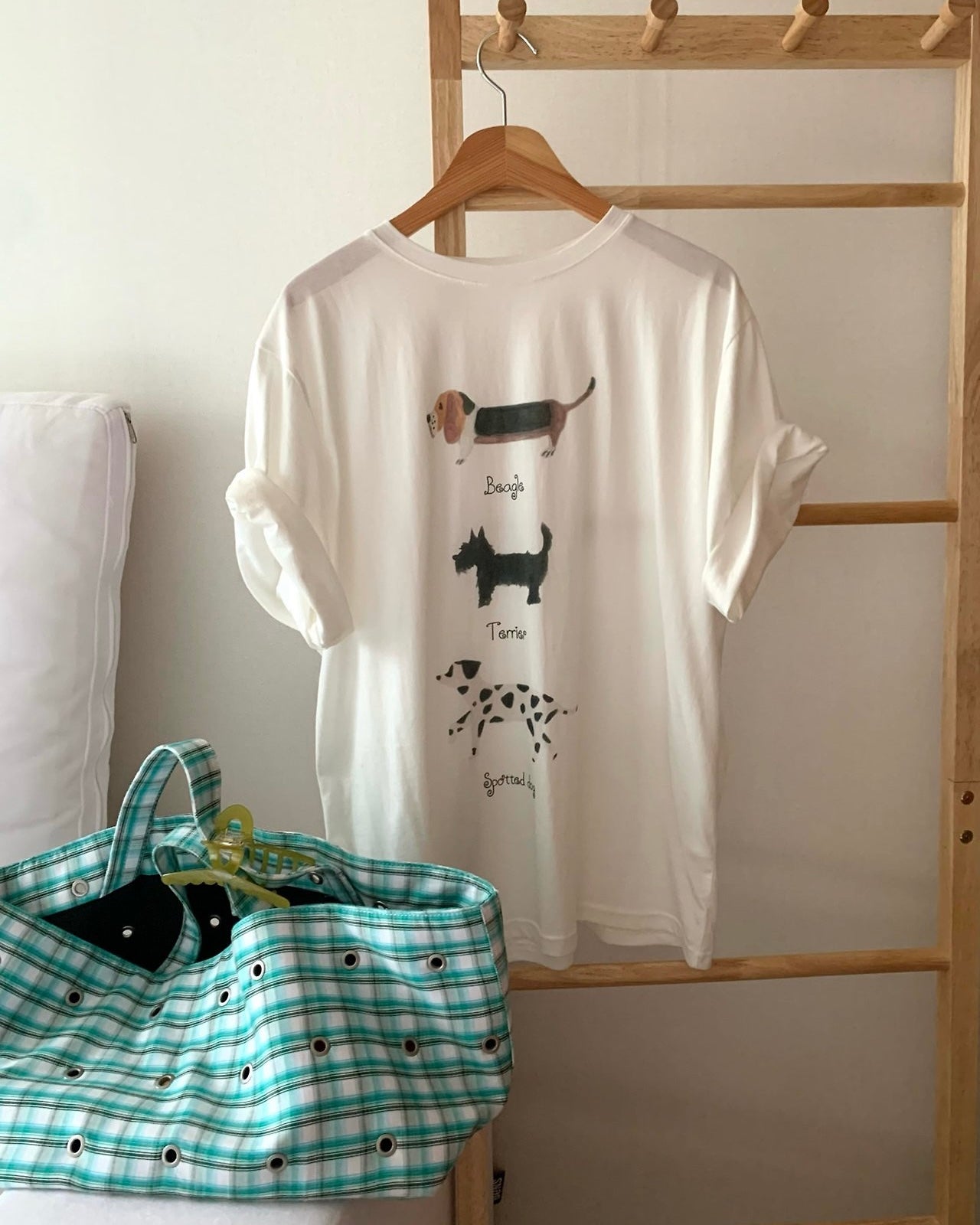 Three Dogs Tee