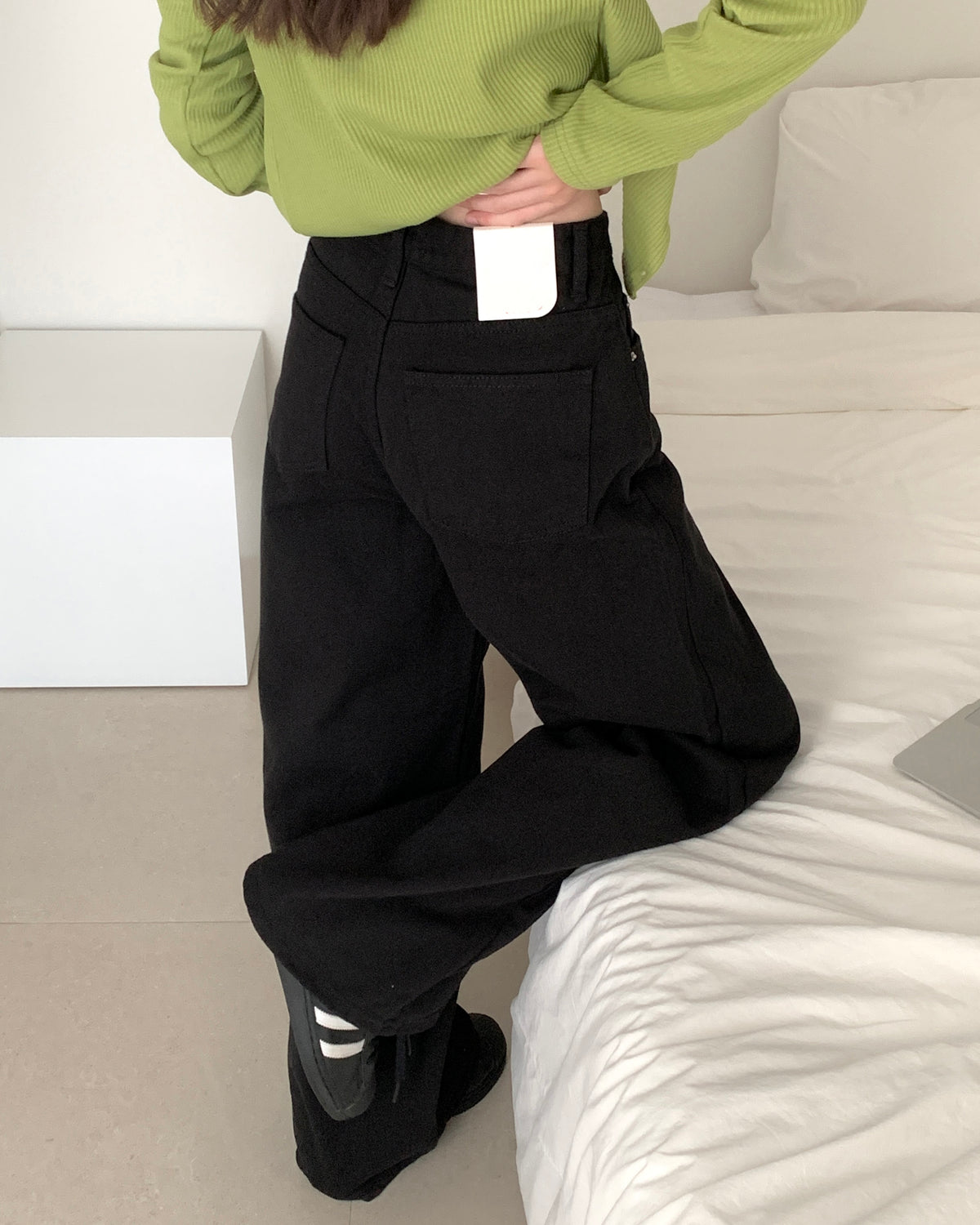 Easy Black Wide Pants