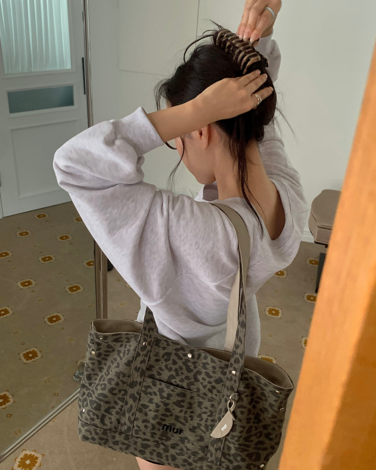LA 1997 V-Neck Sweatshirt