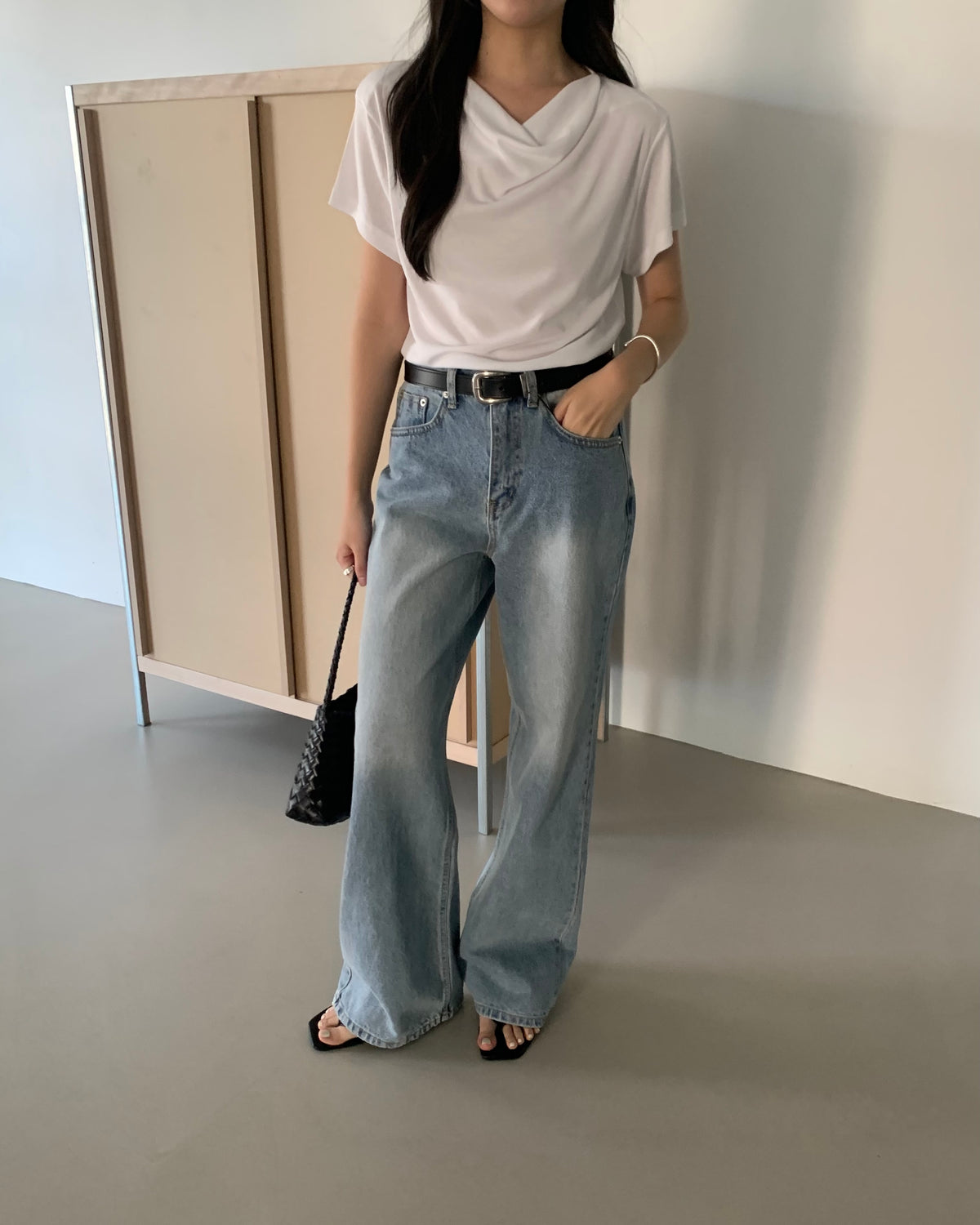 Relaxed Straight Jeans