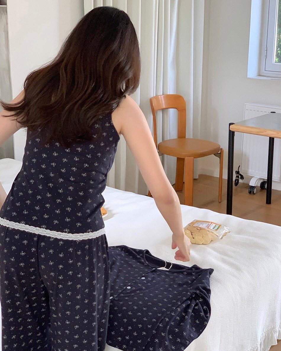 Floral Peach-Skin Pajama Set