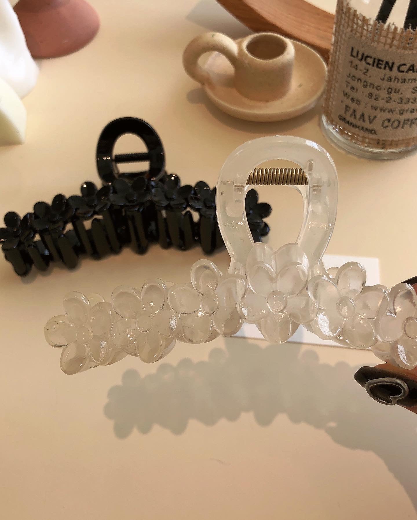 Acrylic Flower Claw Clip
