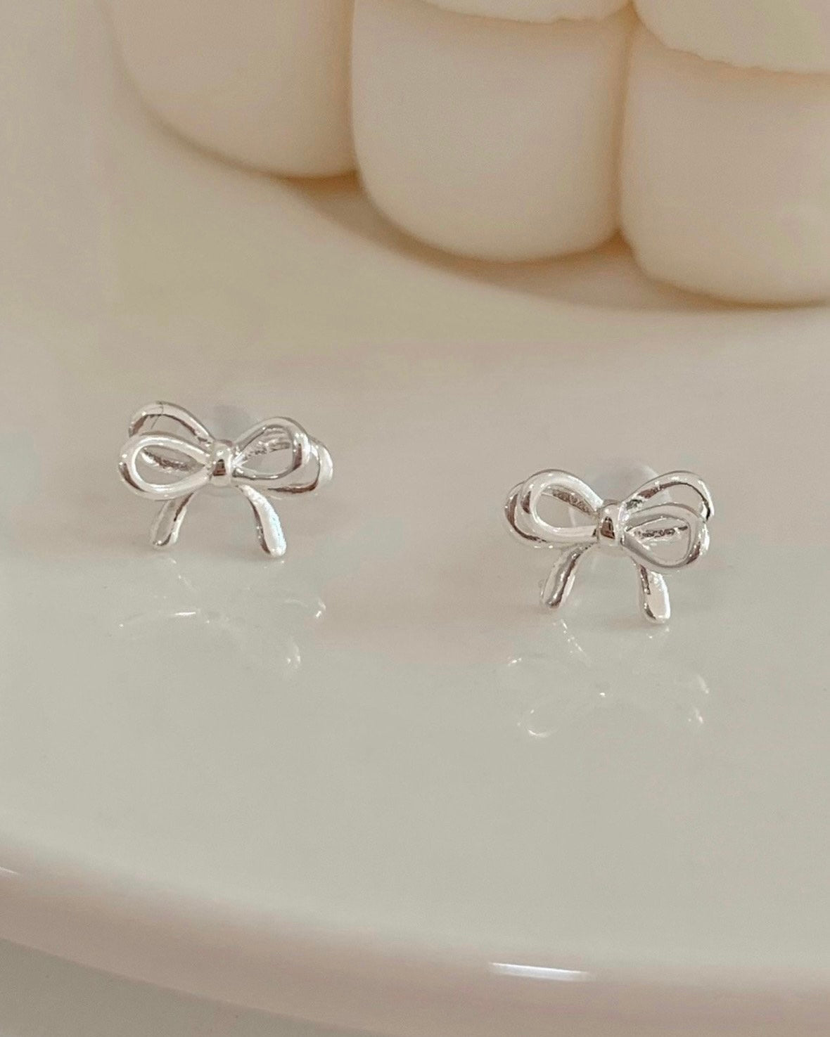 925 Silver Ribbon Earring