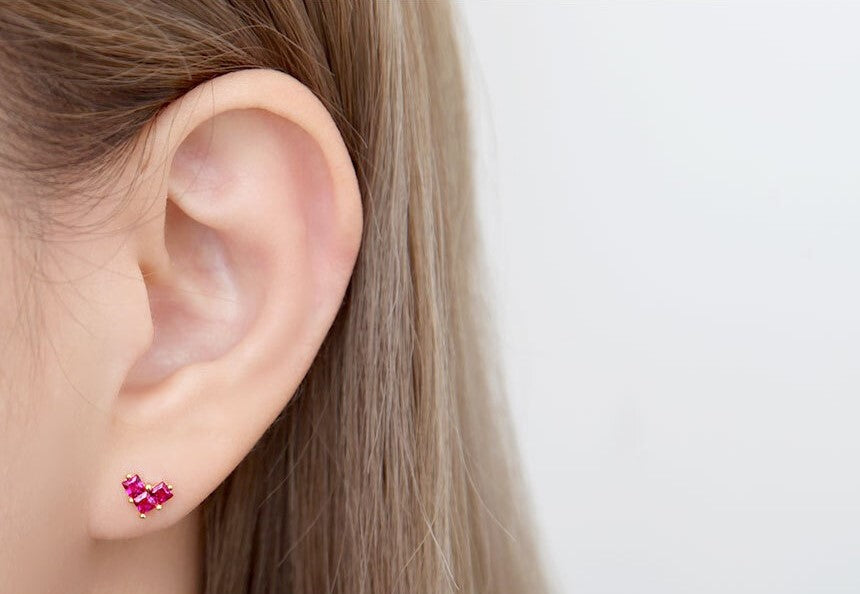 14K Gold Pin Hot Pink Heart Stud Earring